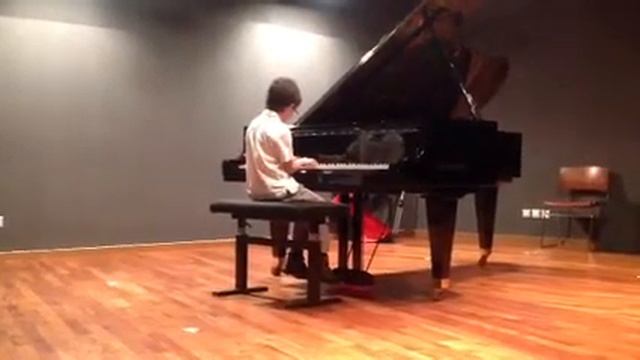 Tambourin Lazare Levi piano смотреть онлайн