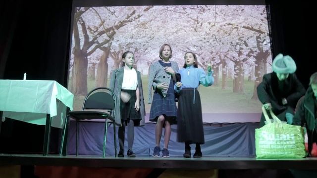 ОСЕНЬ, 2018 :: Четвертные каникулы / Спектакль творческого направления «Игра в театр» смотреть онлайн