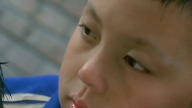 Пацан заступился за друга и отстоял свою честь смотреть онлайн