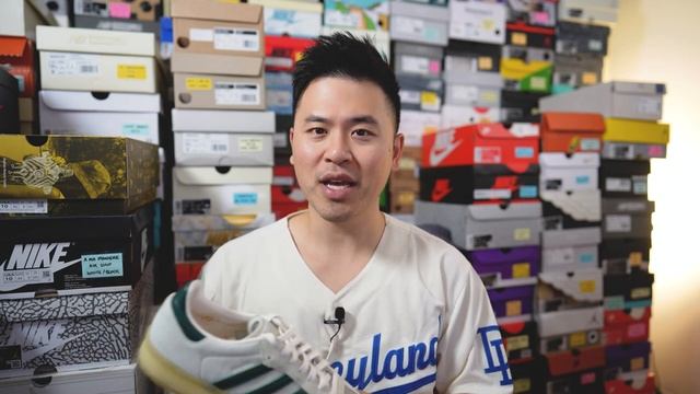 Ronnie Fieg x Clarks x Adidas Samba "Summit White": Review & On-Feet смотреть онлайн