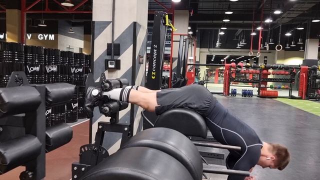 гиперэкстензия 90° смотреть онлайн