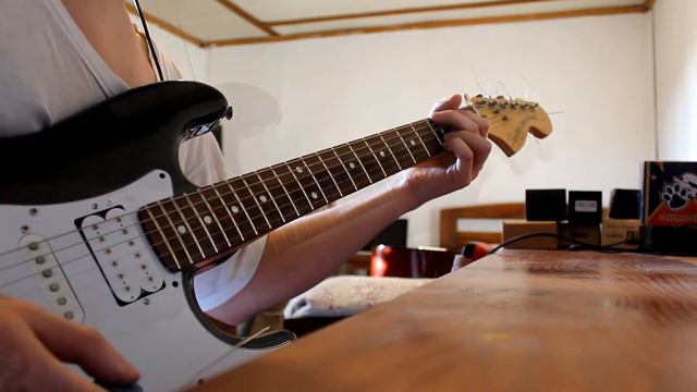 FLEOR Humbucker Ceramic Pickups Test | Demo | Squier Standard Stratocaster