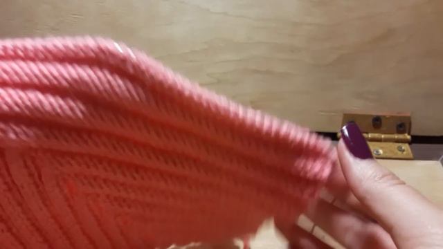 Модная детская шапочка спицами, как связать? Урок по вязанию. (Pixiehat шапочка) смотреть онлайн