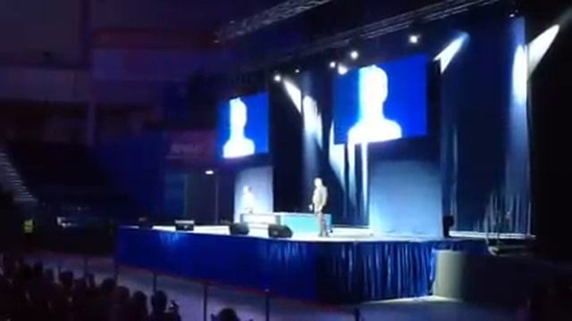 Ник Вуйчич в Москве, 28.03.2015 смотреть онлайн