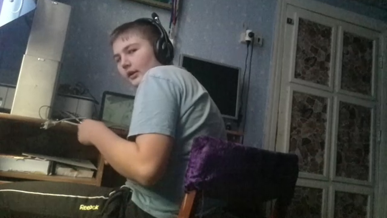 Брат читает реп смотреть онлайн