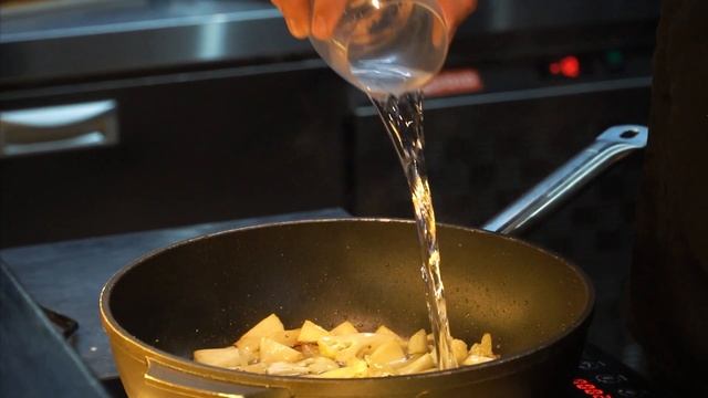 Крем-суп из сельдерея | Готовим дома смотреть онлайн