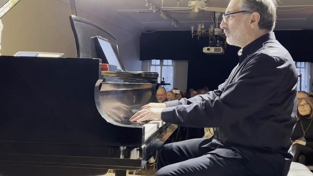 Arrangements Were Made - Encore 2 Rachmaninoff & Eric Carmen - Concerto 2 Adagio & "All by Myself" смотреть онлайн