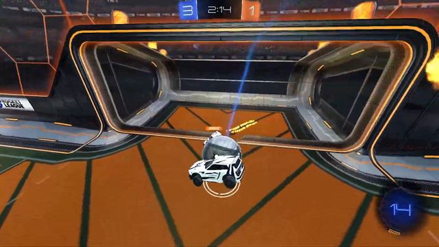 Daniel vs. Joreuz is the Most Entertaining 1v1 Match in Rocket League смотреть онлайн