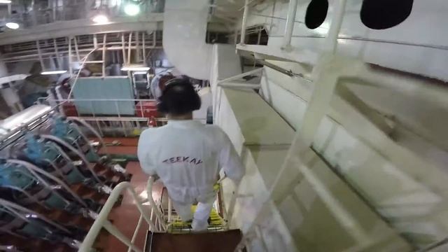 FSO OFFSHORE VESSEL - DAMPIER SYNTHESIZER смотреть онлайн