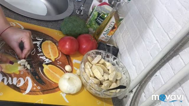 Рыбка СОЧНЕЙШАЯ в духовке,запеченная с овощами. смотреть онлайн