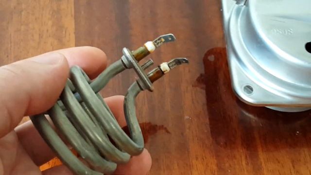 ОБЗОР / REVIEW кофеварки Delonghi EC 190 ( EC 201.CD) + expert смотреть онлайн