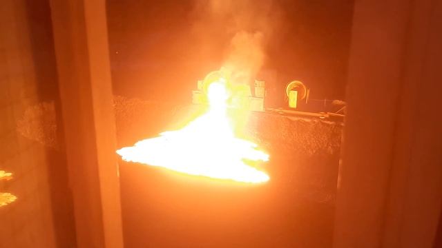 слив шлака !!!! casting slag discharge!!! смотреть онлайн