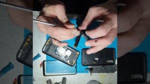 Как разобрать и поменять стекло сенсор на  Samsung А 01
