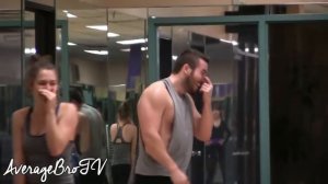 СТОЯК В ТРЕНАЖЕРНОМ ЗАЛЕ ( ЖЕСТКИЙ ПРАНК )