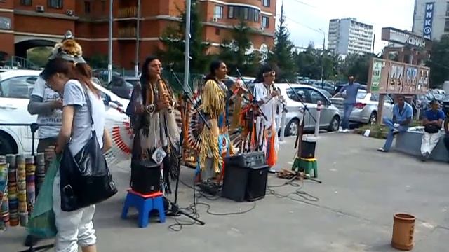 Музыка индейцев(Эквадор) в Москве-2 смотреть онлайн