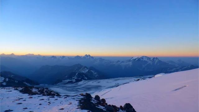 Восхождение на Эльбрус. Кавказские горы смотреть онлайн