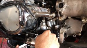 Suzuki M109R Boulevard Step by Step Engine Removal