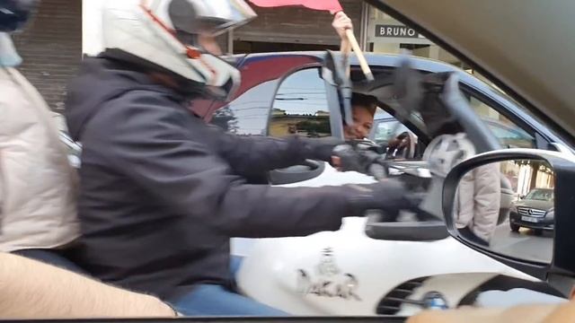 НОВОСТИ ГРЕЦИИ!!! АВТОПРОБЕГ В АФИНАХ ПРОТИВ ФАШИЗМА И РУССОФОБИИ!!! 03.04.2022! смотреть онлайн
