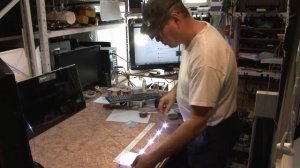 Меняем светодиоды с 6 В на 3 В и параллельное соединение на последовательное в подсветке телевизора