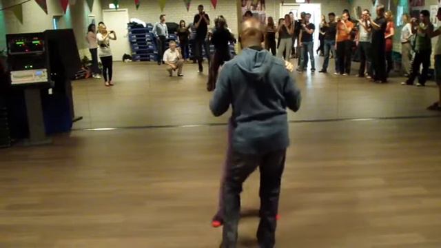 1st Limburg Bachata Zouk Kizomba Festival Ekue Bachata-Workshop смотреть онлайн