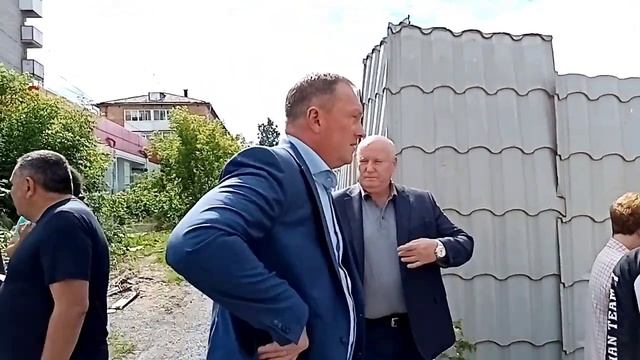 Глава Ачинска нарушил сон бомжа смотреть онлайн