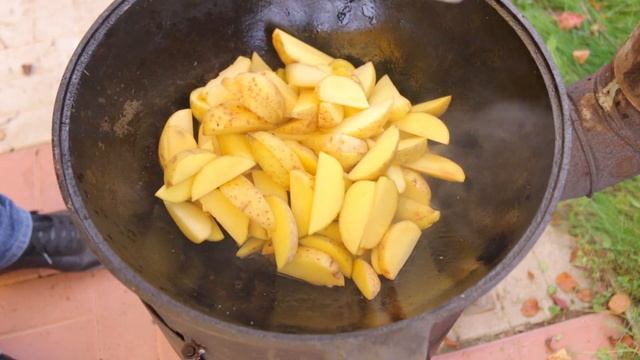 Говурма (Ковурма) из баранины в казане на костре смотреть онлайн