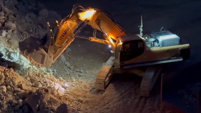 Щебень оптом с доставкой #горнодобыча #щебень #щебеньвволгоградскойобласти #кщз смотреть онлайн