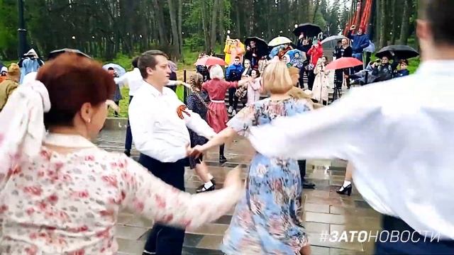 Патриотическая акция "Вальс Победы" смотреть онлайн