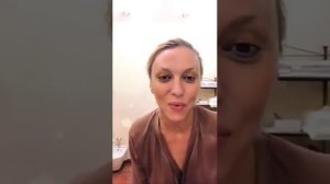 ОЛЯ ПОЛЯКОВА - ВЕЛИКАЯ ПЕВИЦА современности СНИМАЕТ МАКИЯЖ!