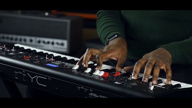 Yamaha YC61 Stage Keyboard and Drawbar Organ | JUST PLAYING смотреть онлайн