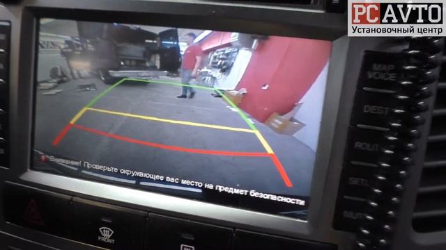 HYUNDAI SantaFE - замена штатной камеры заднего вида смотреть онлайн