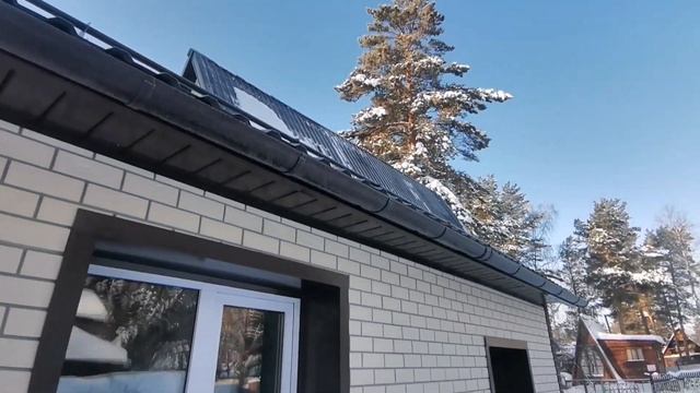 Фасадные панели Грандлайн состаренный кирпич премиум. Обзор готового объекта. смотреть онлайн