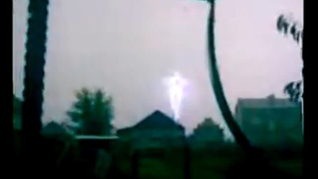 Чудо на небе распятие в виде креста смотреть онлайн