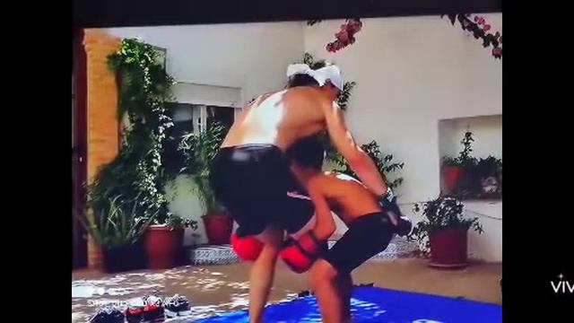848293849и секрет Альберто Барбера83839575 смотреть онлайн