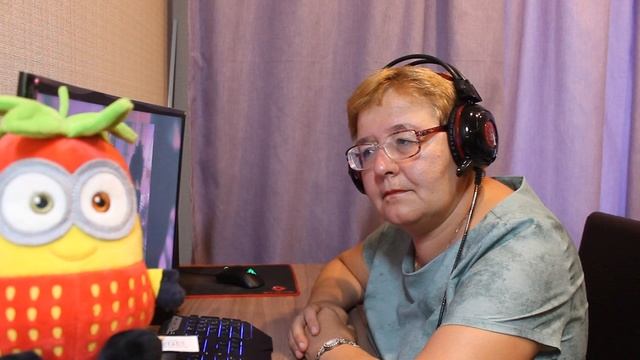РЕАКЦИЯ МАМЫ НА [Три дня дождя - Я и одиночество] смотреть онлайн