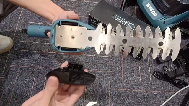 WESCO 7.2V Grass Shear blade change смотреть онлайн