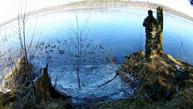 ПОЙМАЛ ЛЕЩА РУКАМИ.Рыбалка на донки 2020.Рыбалка на средней Волге. смотреть онлайн