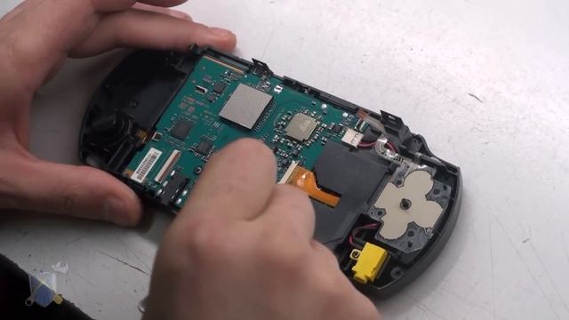 Разбираем PSP E-1000 Street смотреть онлайн