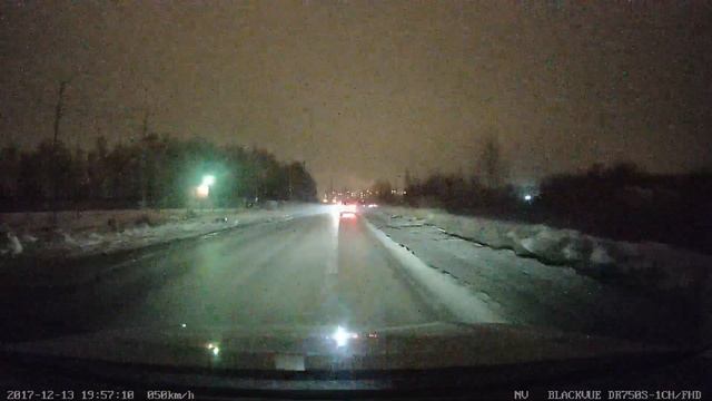 Blackvue DR750S-1CH Вечер без освещения (NightVIsion). Firmware 1.002 смотреть онлайн