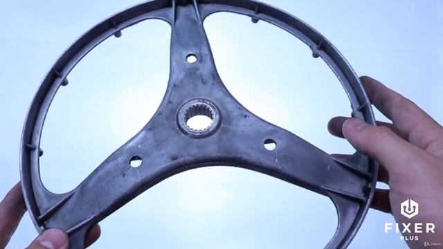 Урок 3. Двигатель, ремень и система амортизации смотреть онлайн