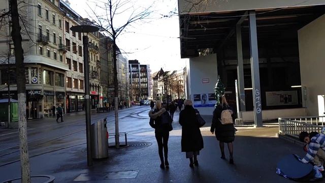 Street of Zurich, Switzerland all the way from Zurich HB Station to the Lake of Zurich смотреть онлайн