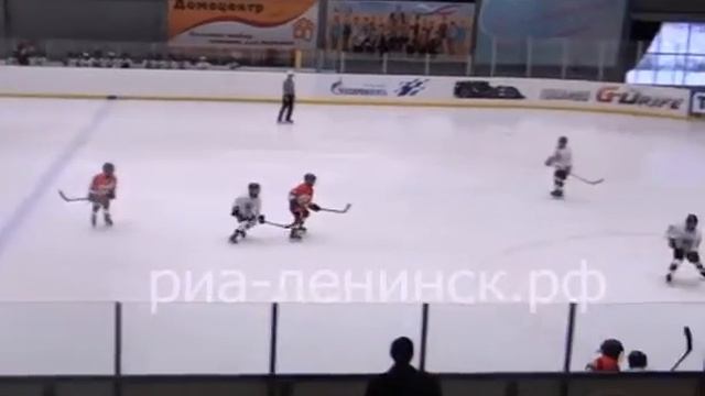 Открытый турнир Ленинск-Кузнецкого городского округа по хоккею с шайбой смотреть онлайн