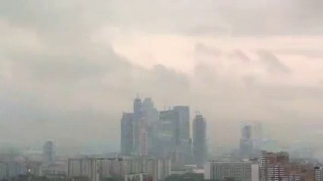 Монтаж пешеходного моста на БЦ «Скайлайт» смотреть онлайн