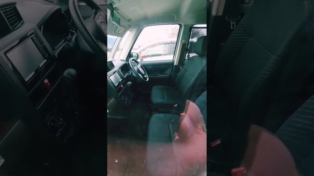 Авторынок. Тоyota Roomy. б/п.