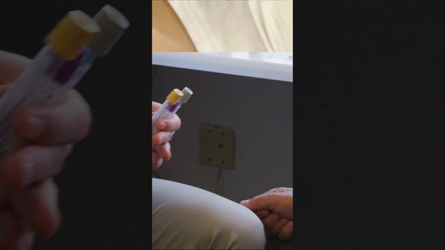 КАК РАБОТАЕТ ЭЛЕКТРОФОРЕЗ смотреть онлайн