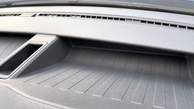 Approved Used Volkswagen Crafter Trendline 2.0 TDI 102PS | Oldham Volkswagen Van Centre