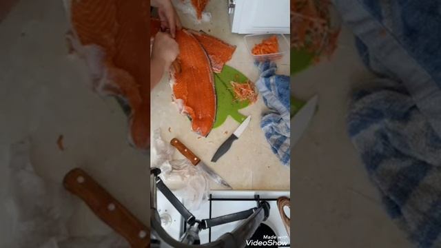 Слабосолёная форель смотреть онлайн