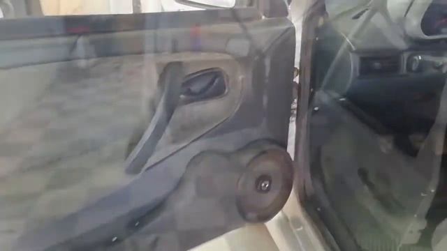 замена штатных динамиков в ВАЗ 2114 на DL Audio Raven 165 смотреть онлайн