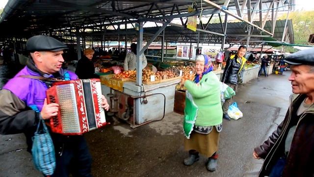 Уличные музыканты Запорожья, Музыкант Дмитрий! смотреть онлайн