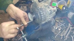 Замена заднего подшипника генератора Рено Логан , генератор Митсубиси.